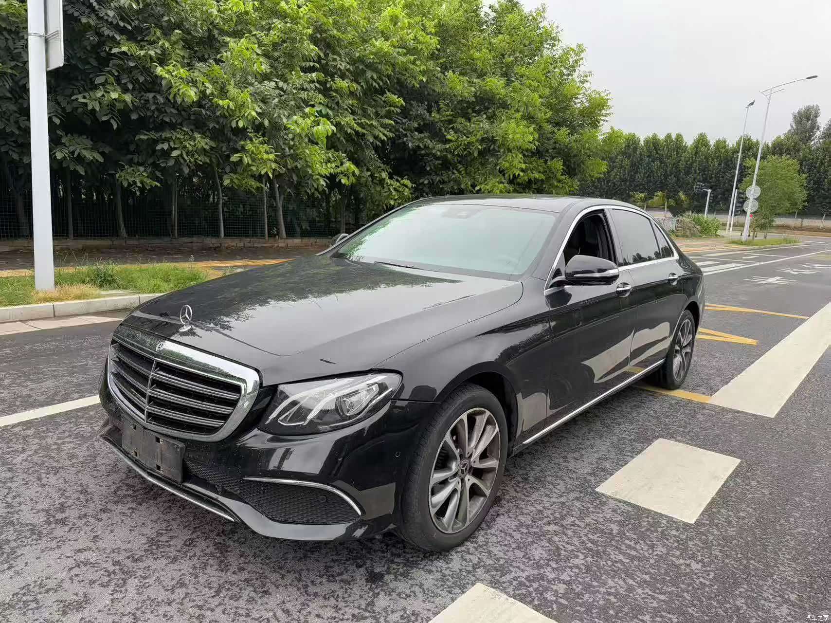 Mercedes-Benz E-Class, 2018 1