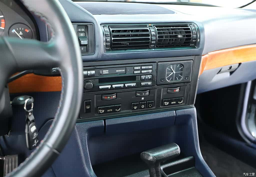 BMW 5 Series, 2004 10