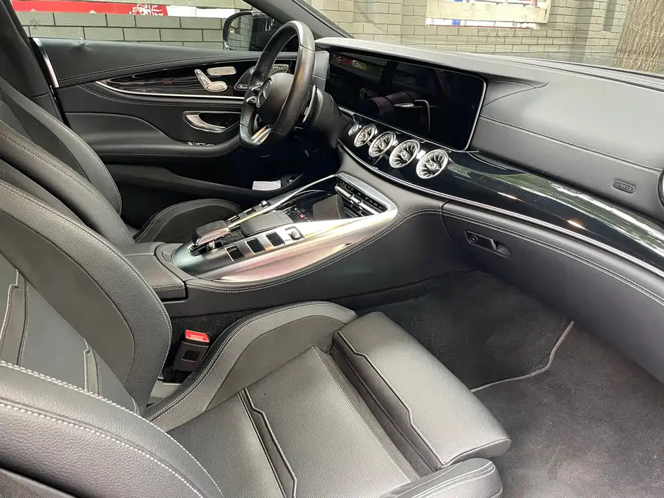 Mercedes-Benz AMG GT Mercedes-Benz AMG GT