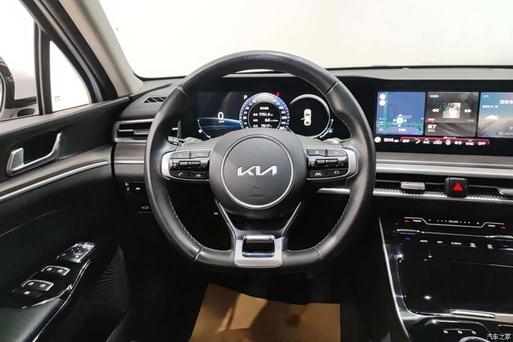 Kia K5, 2023 15