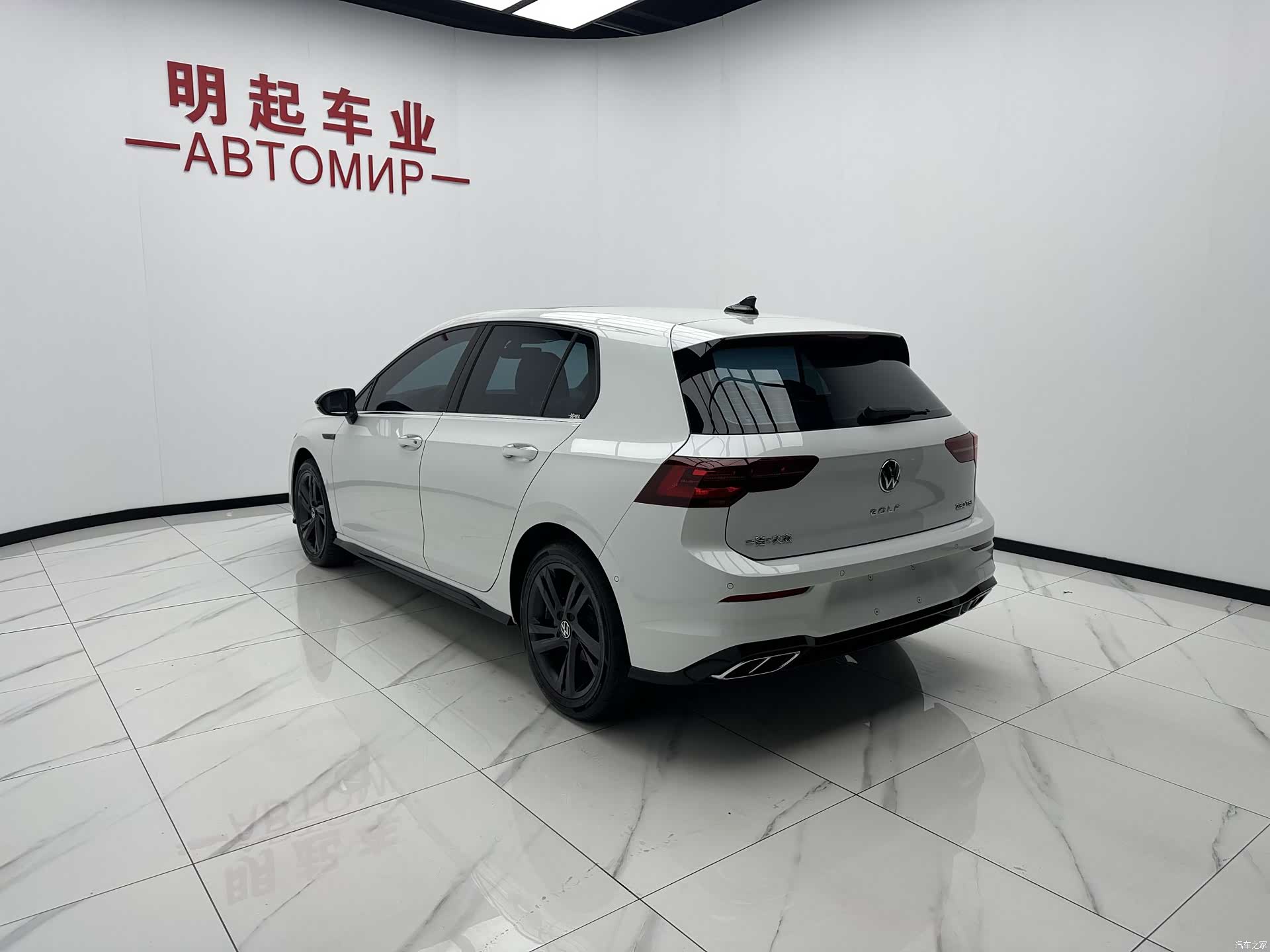 Volkswagen Golf, 2024 8