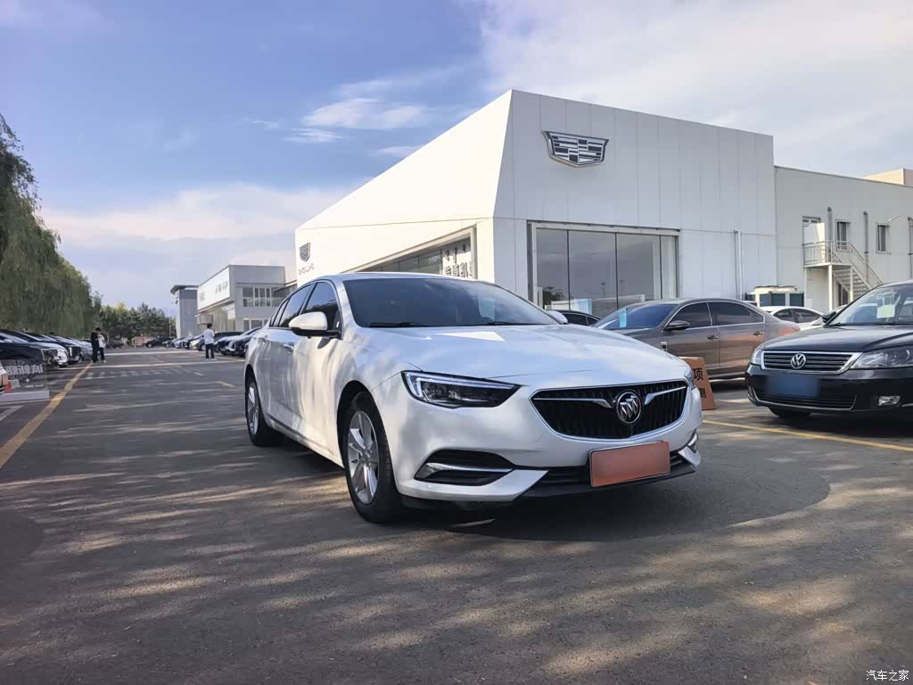 Buick Regal, 2020 4