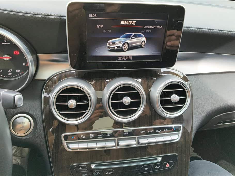 Mercedes-Benz GLC Mercedes-Benz GLC