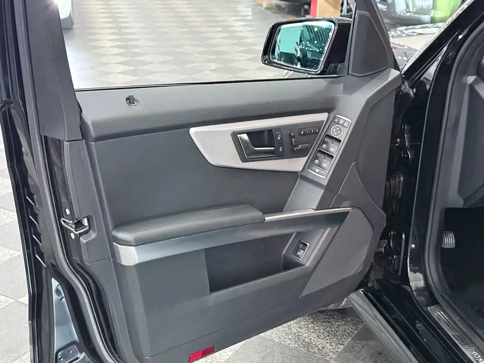 Mercedes-Benz GLK class