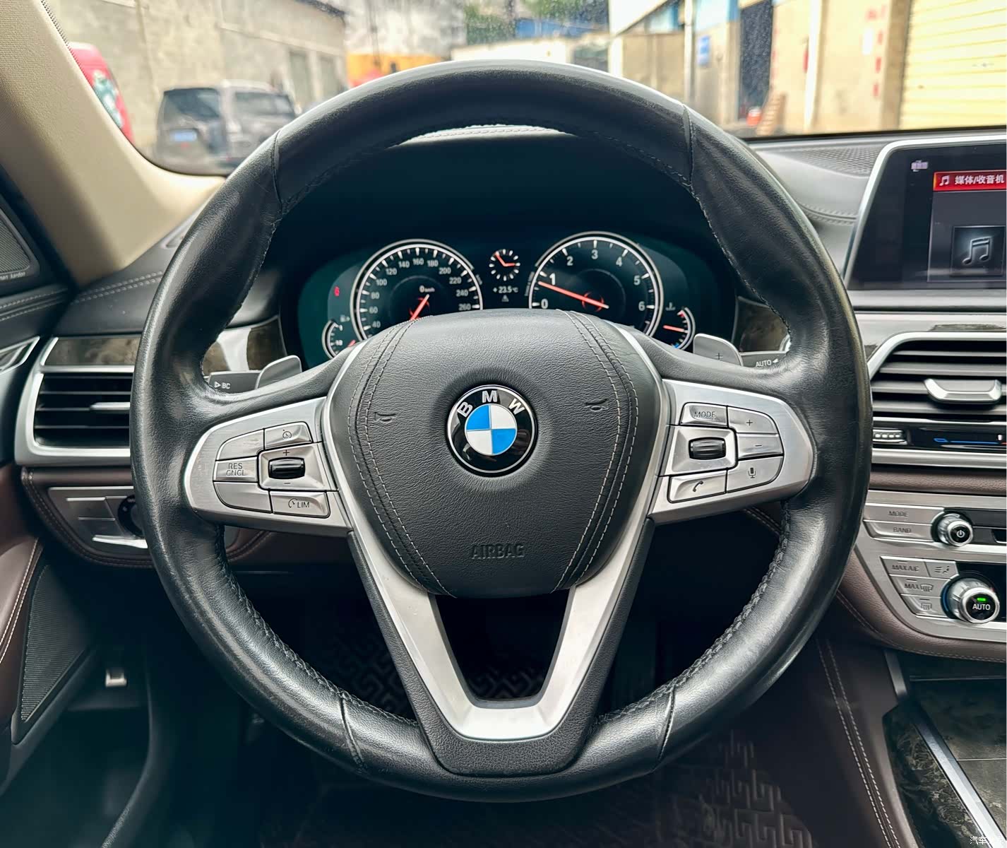 BMW 7 Series, 2017 13