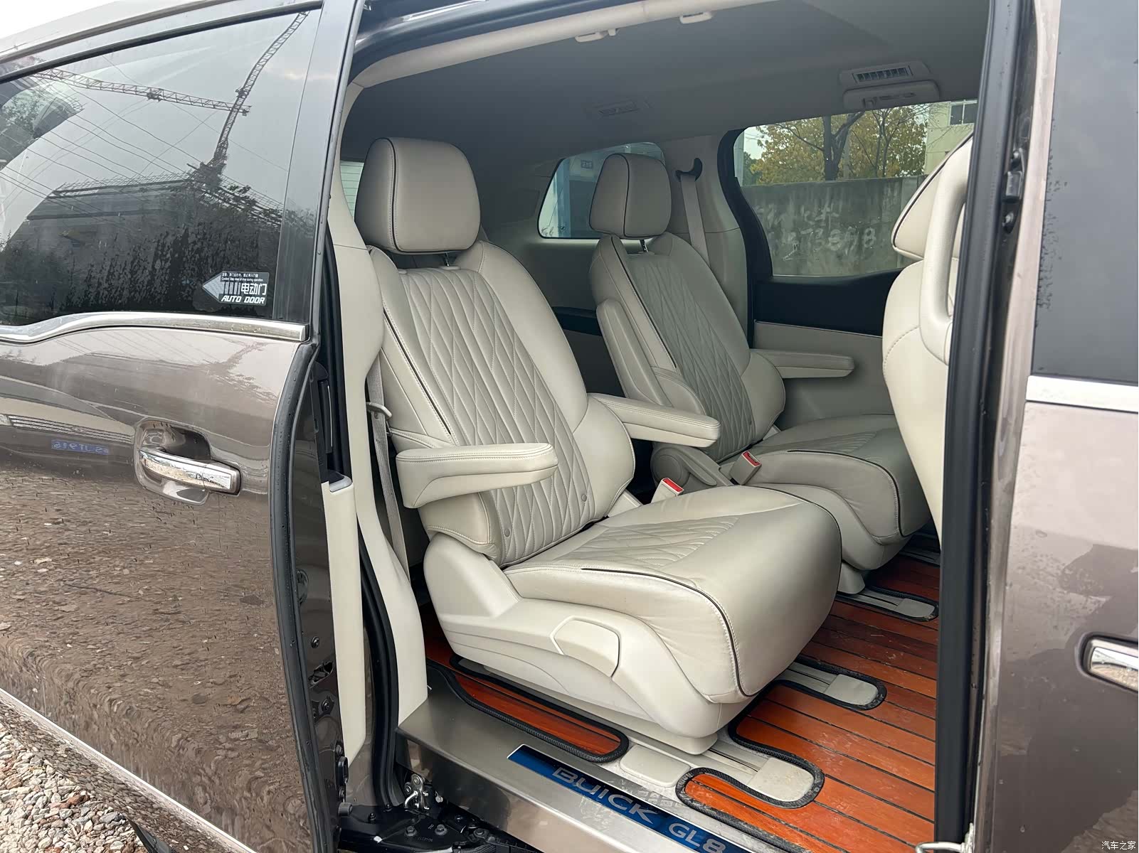 Buick GL8, 2022 7