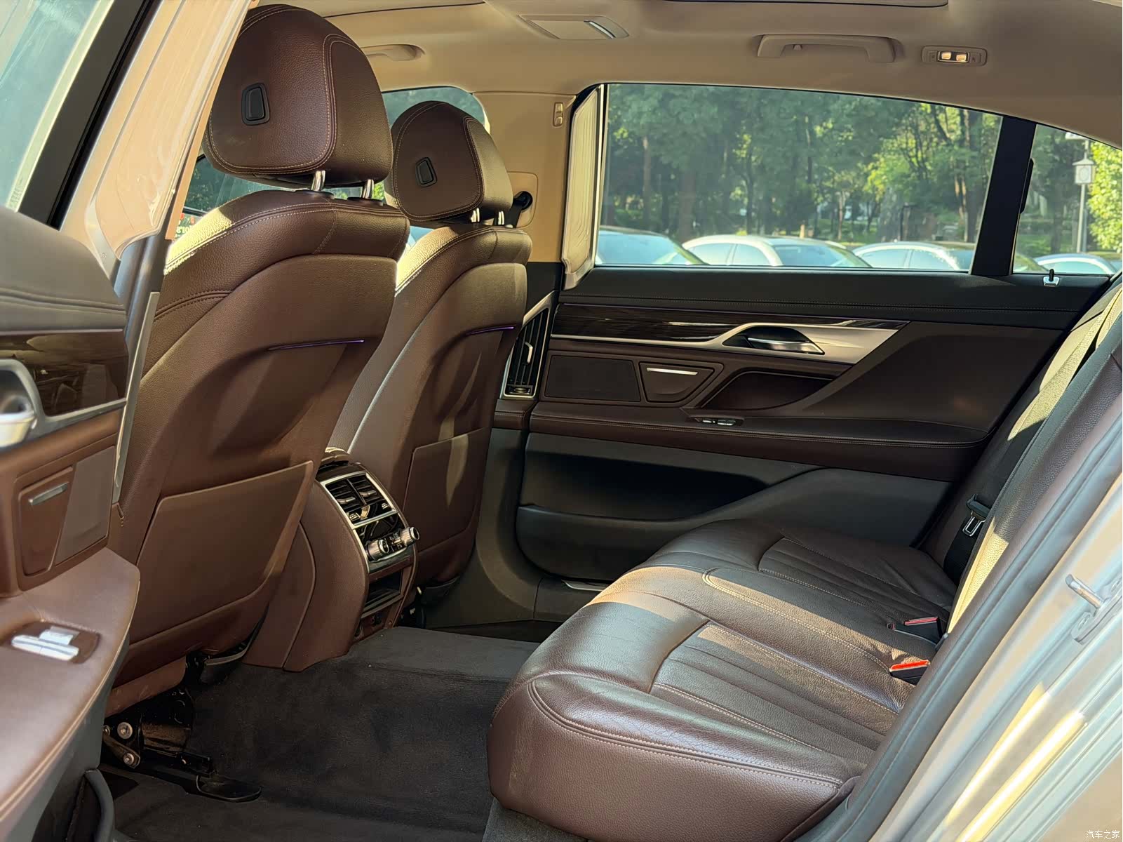 BMW 7 Series, 2016 8