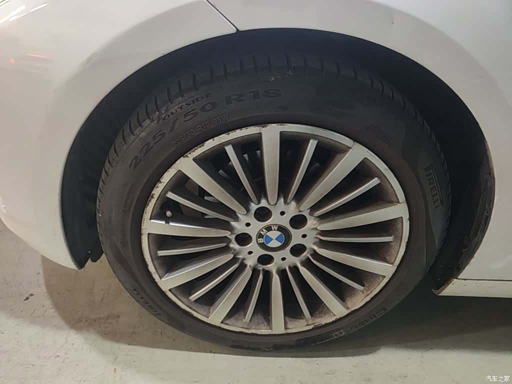 BMW 3 Series, 2016 23