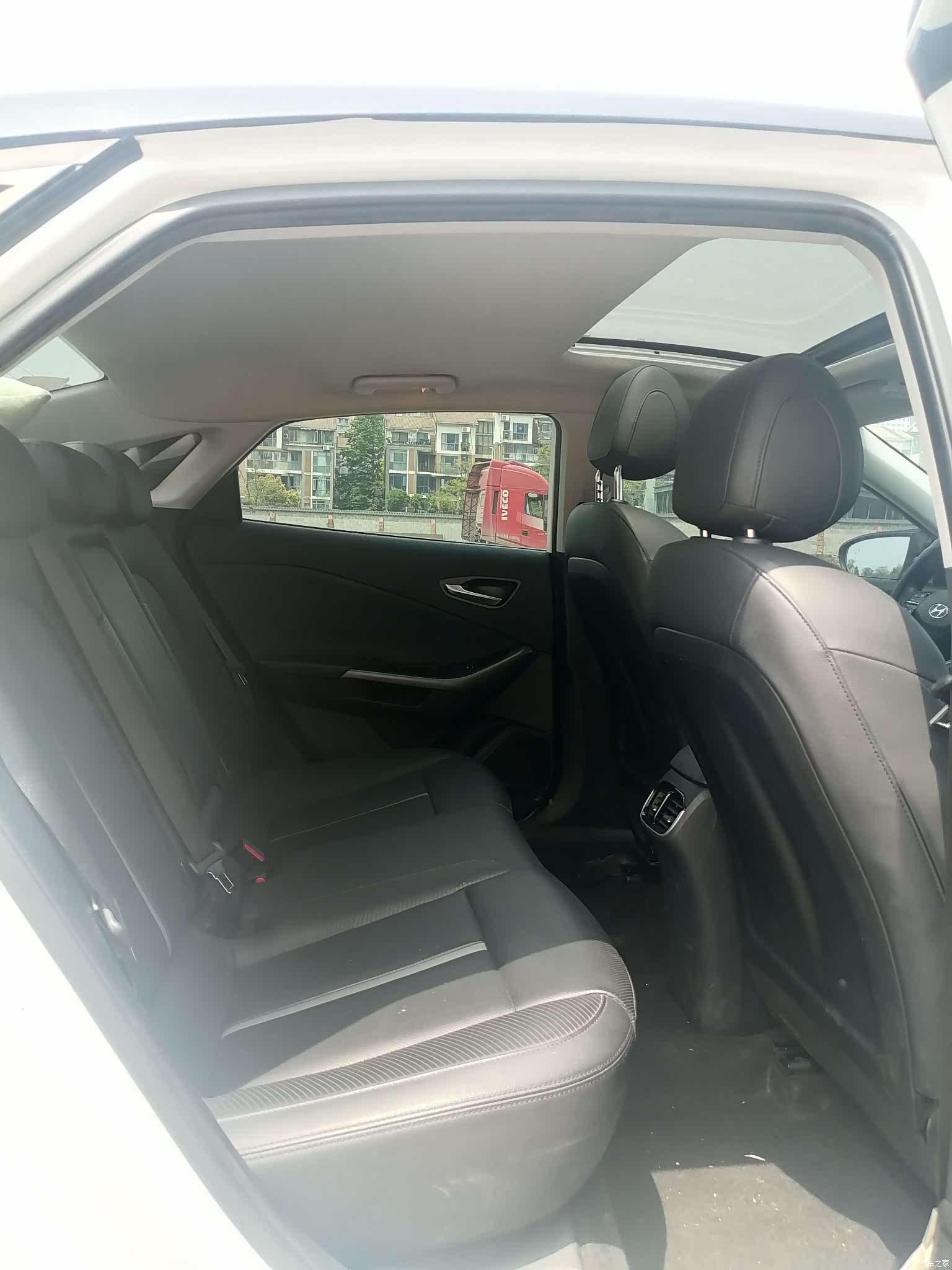 Hyundai Lafesta, 2022 6