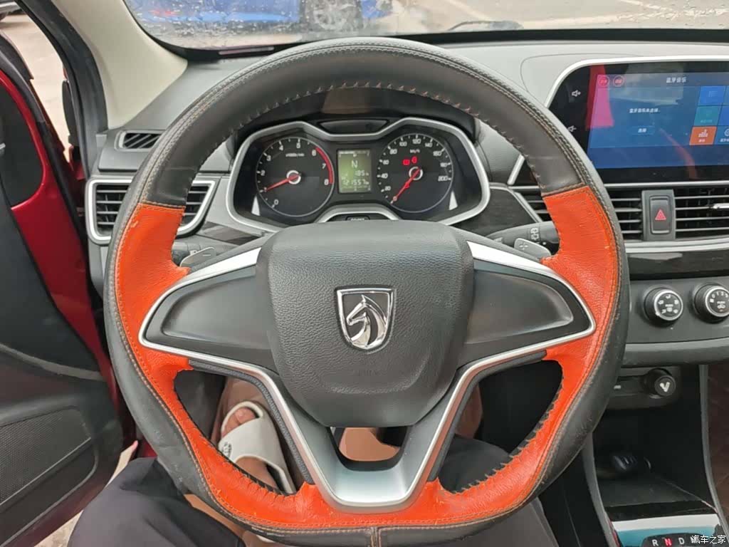 Wuling 310, 2017 11