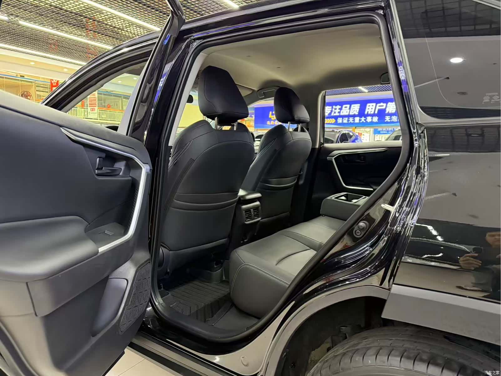 Toyota Wildlander, 2024 7