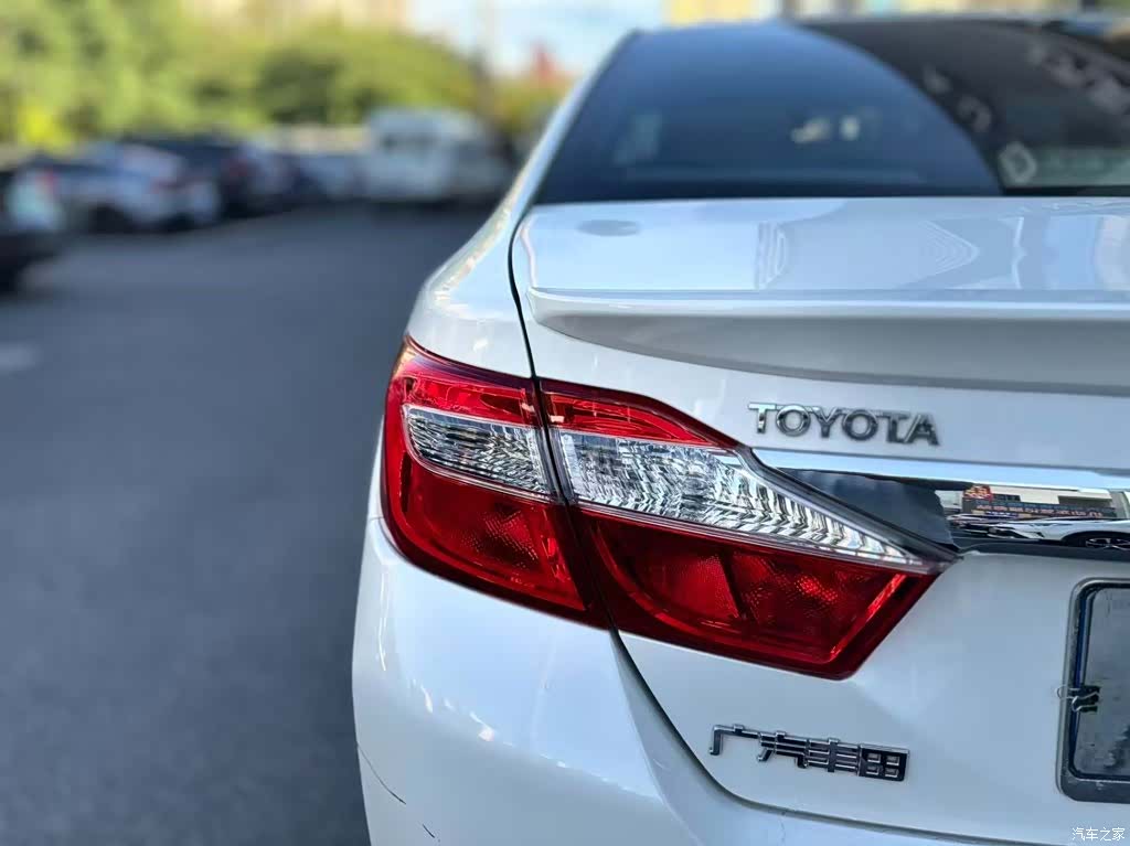 Toyota Camry, 2014 6