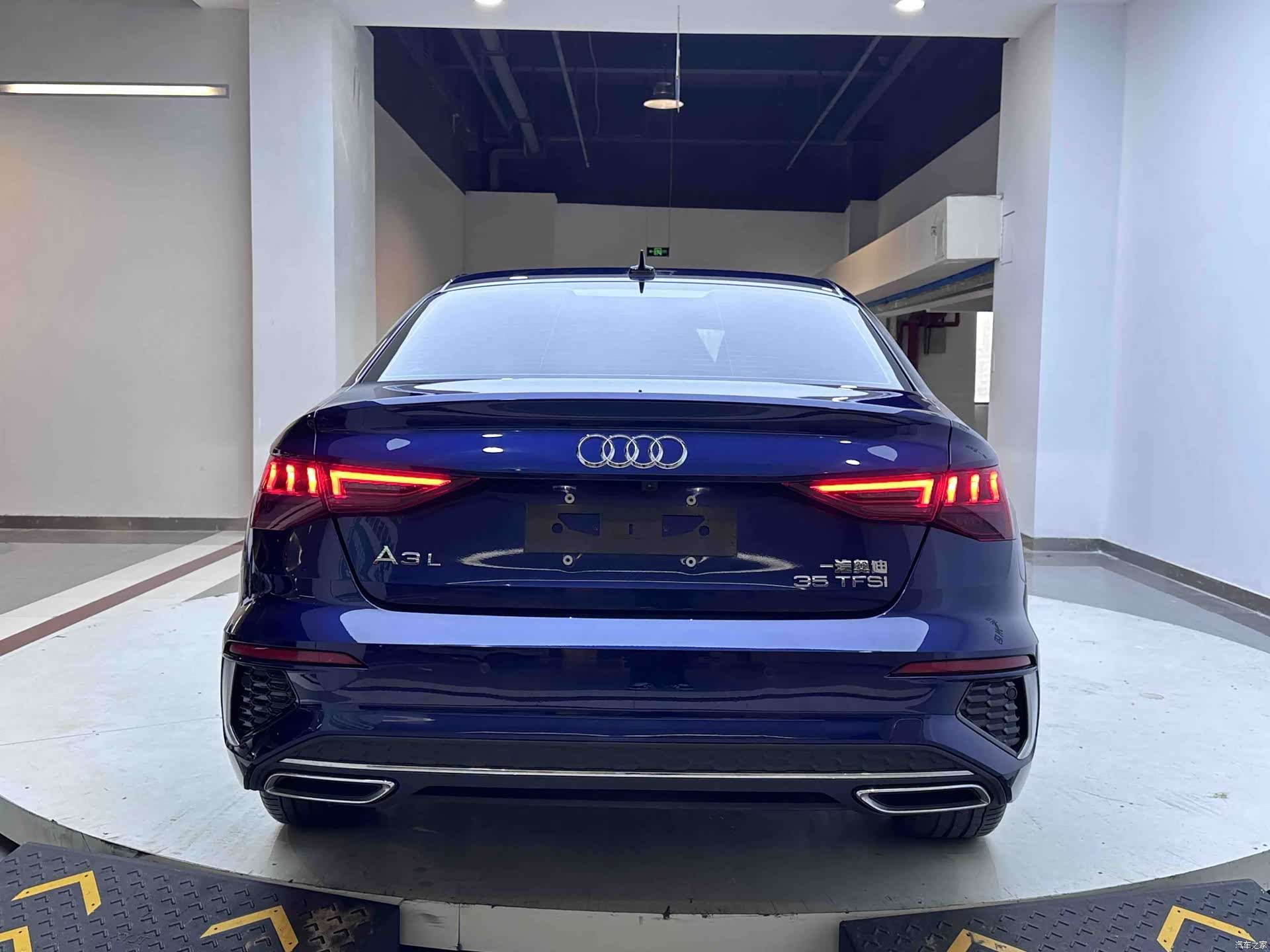 Audi A3, 2023 все фото