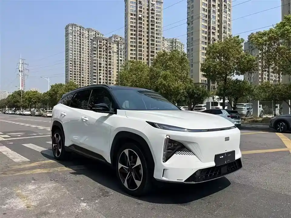 Geely Galaxy Galaxy L7