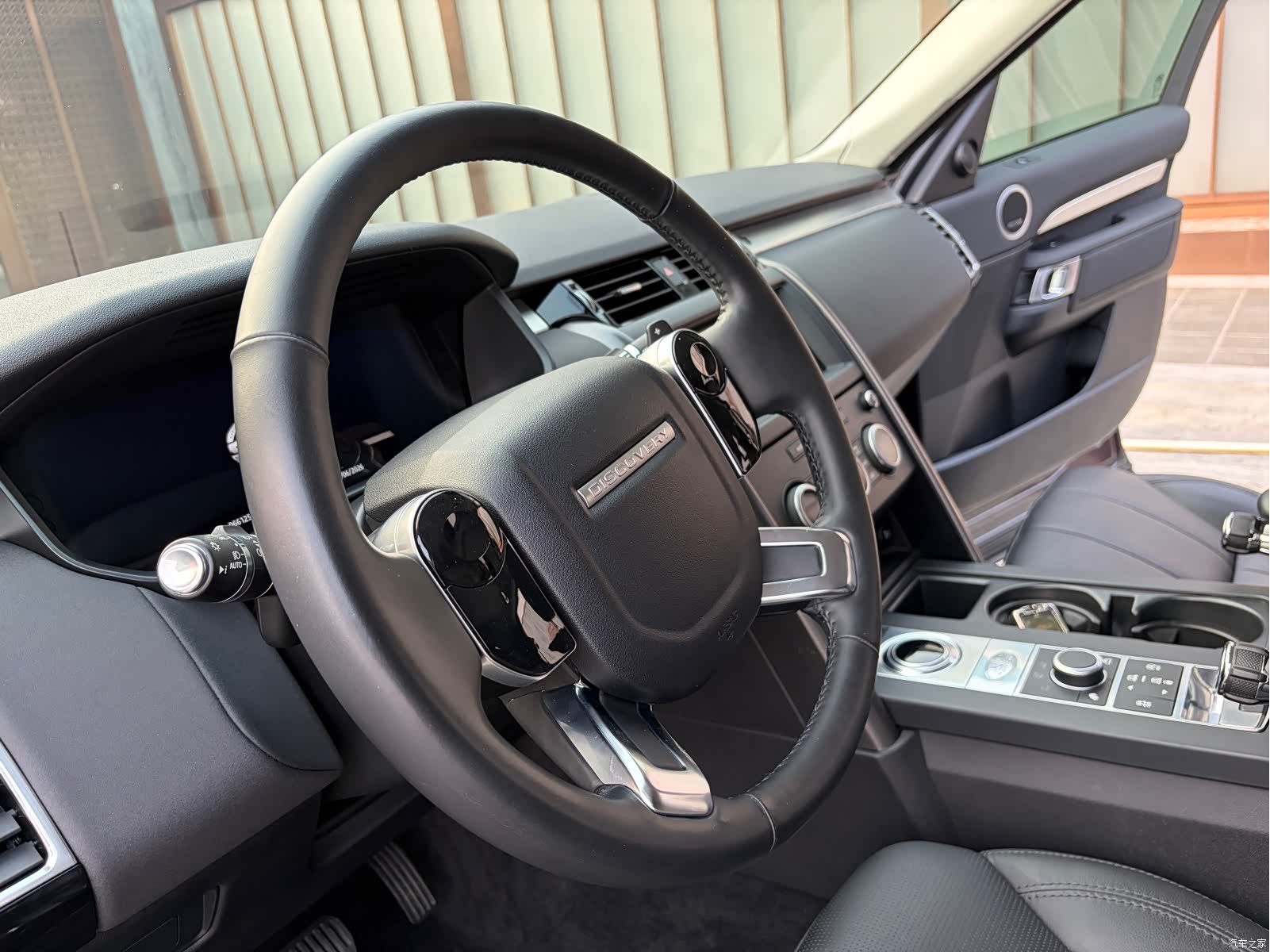 Land Rover Discovery, 2021 15