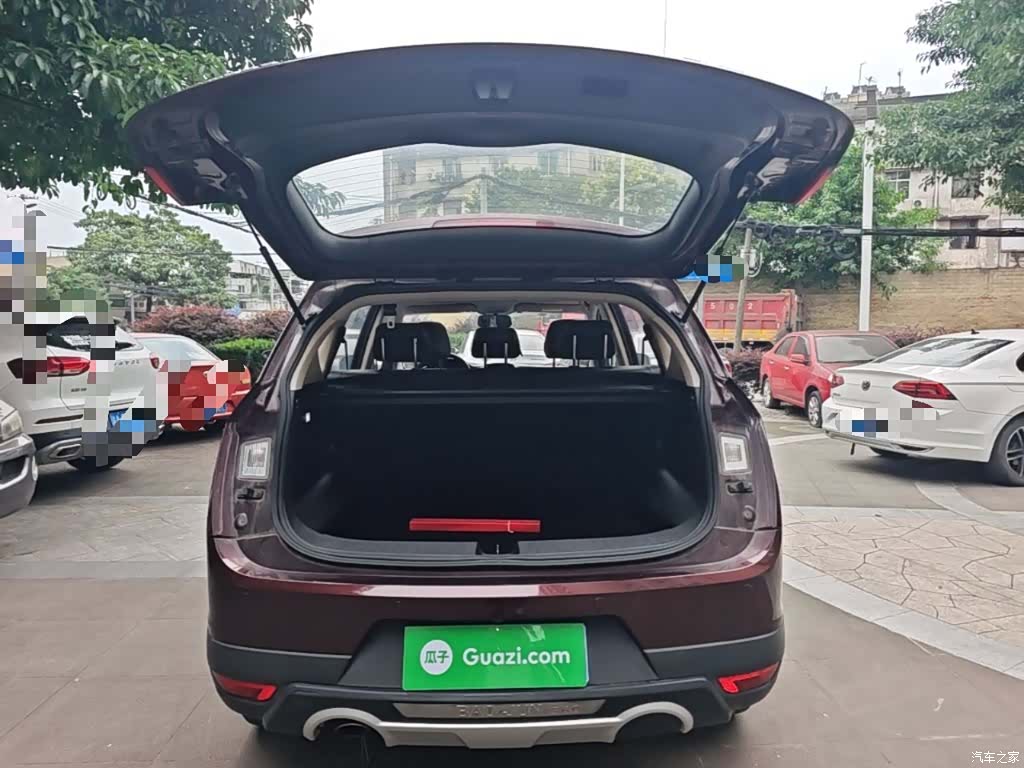 Wuling 560, 2015 19