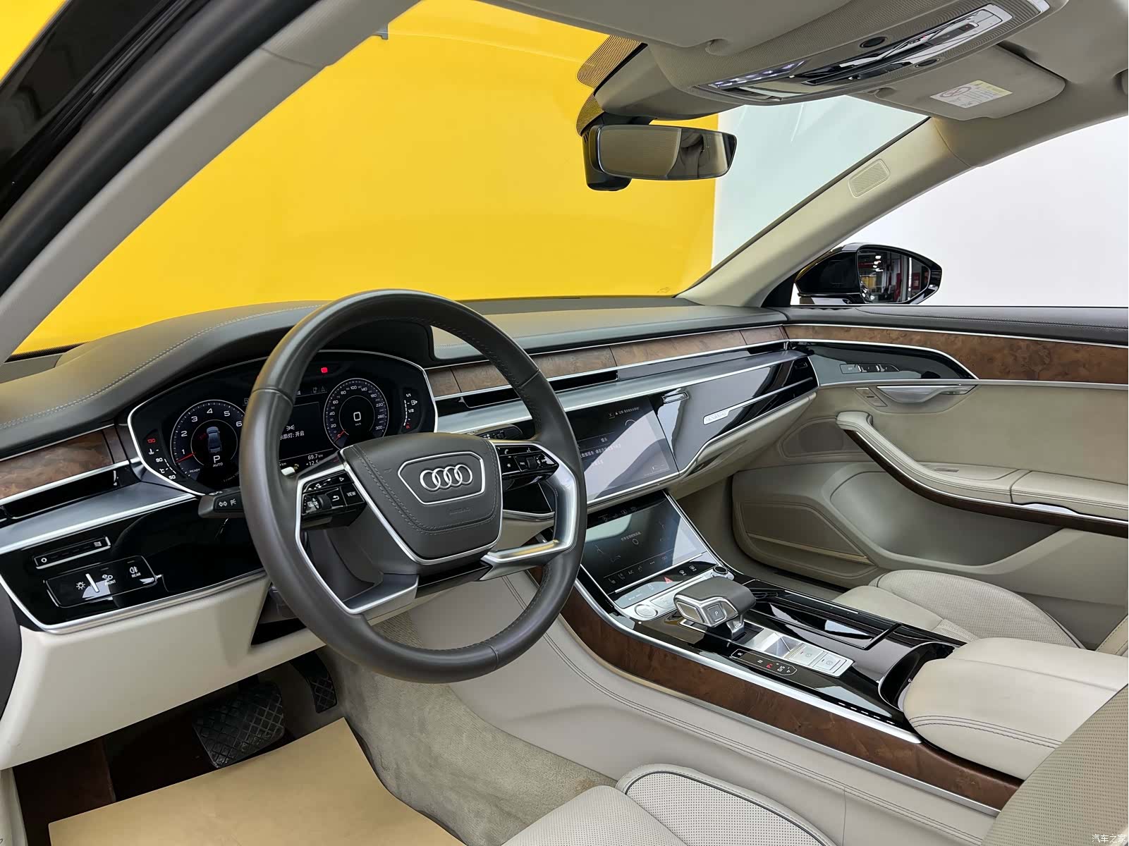 Audi A8L, 2020 6