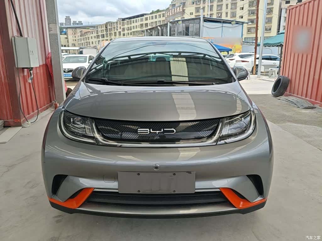 BYD Dolphin, 2022 3