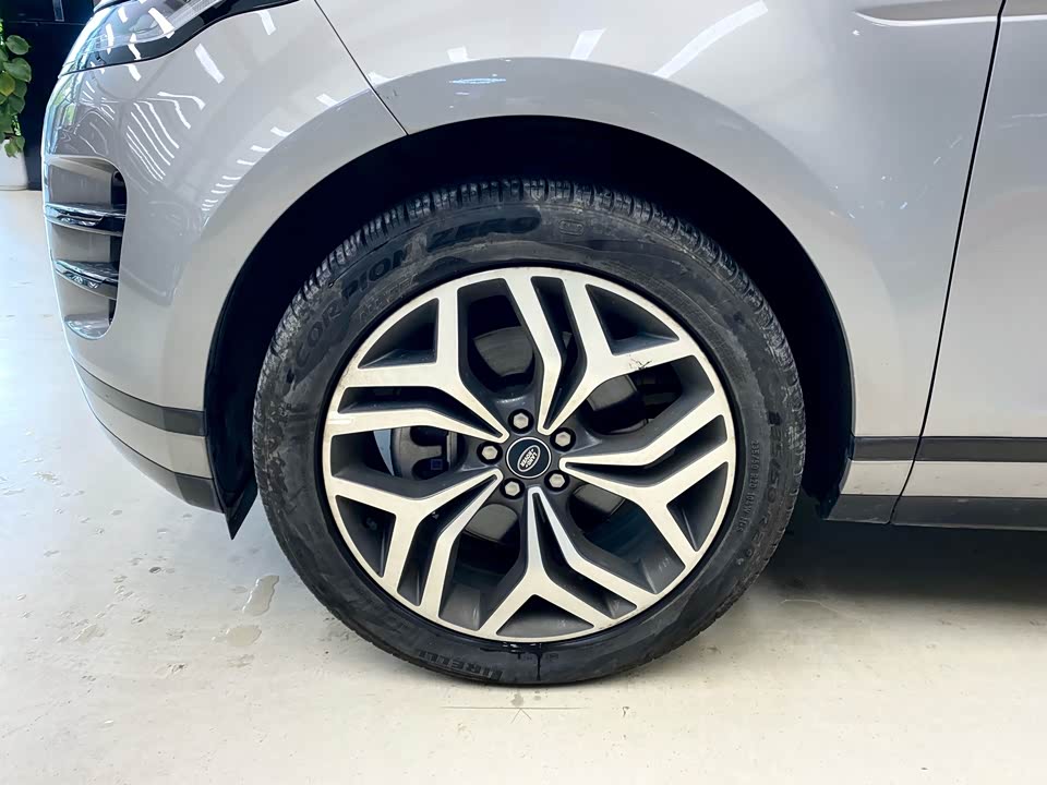 Land Rover Range Rover Aurora