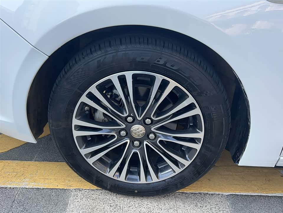 Buick Yinglang