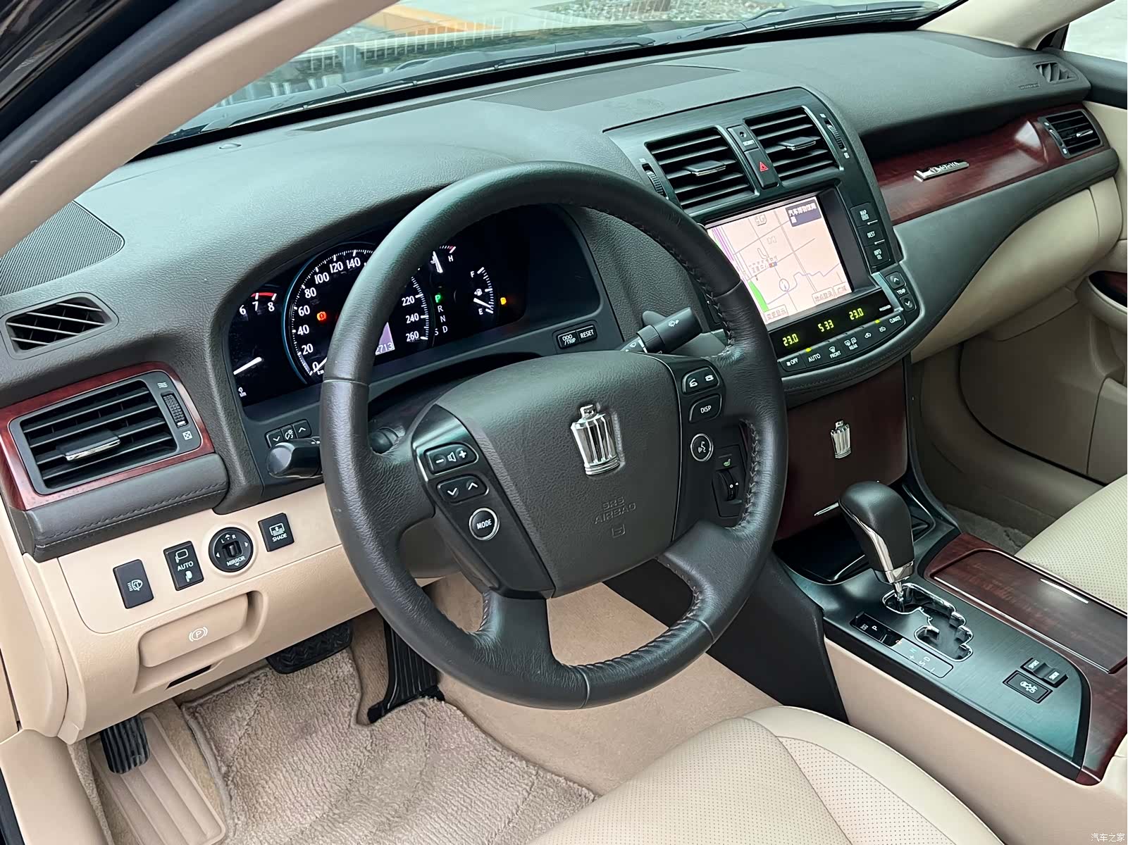 Toyota Crown, 2012 14