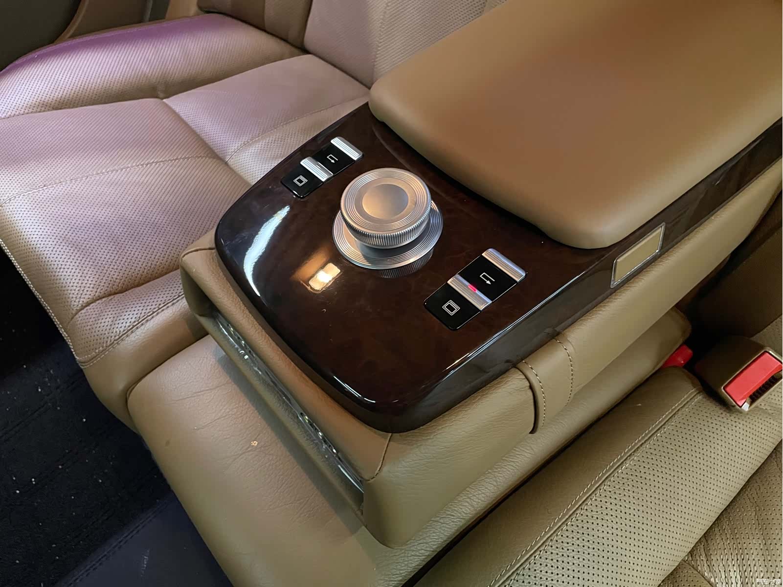 Mercedes-Benz S-Class, 2005 28