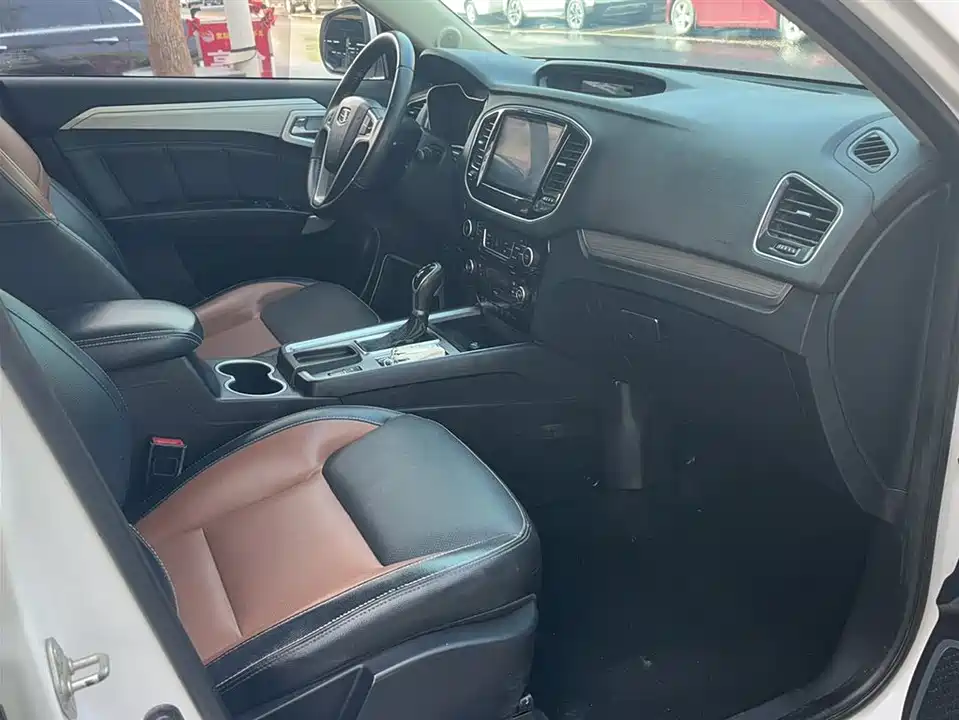 Geely Vision X6