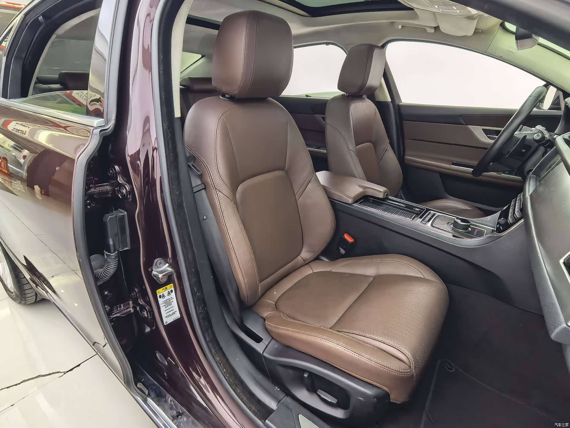Land Rover XFL, 2017 7