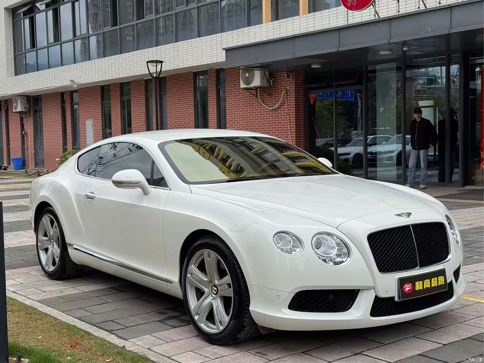 Bentley Continental GT, 2013 3