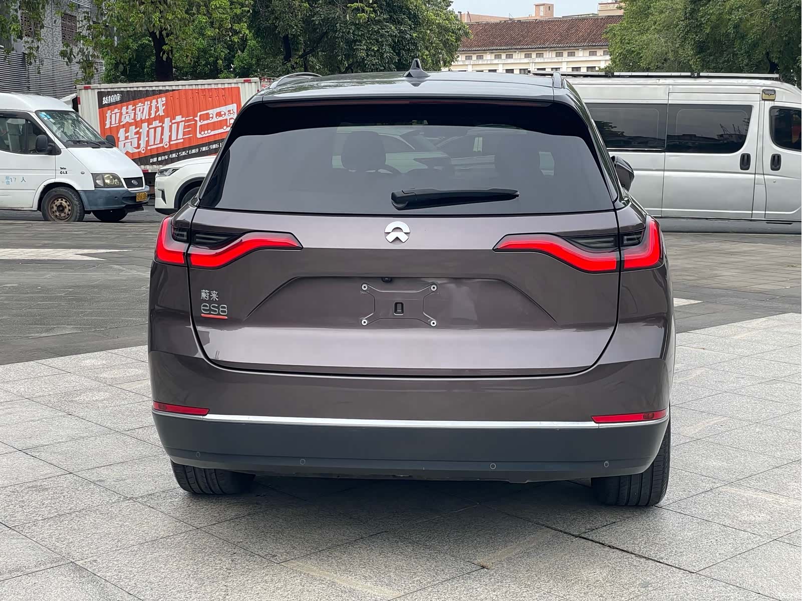 NIO ES8, 2021 11