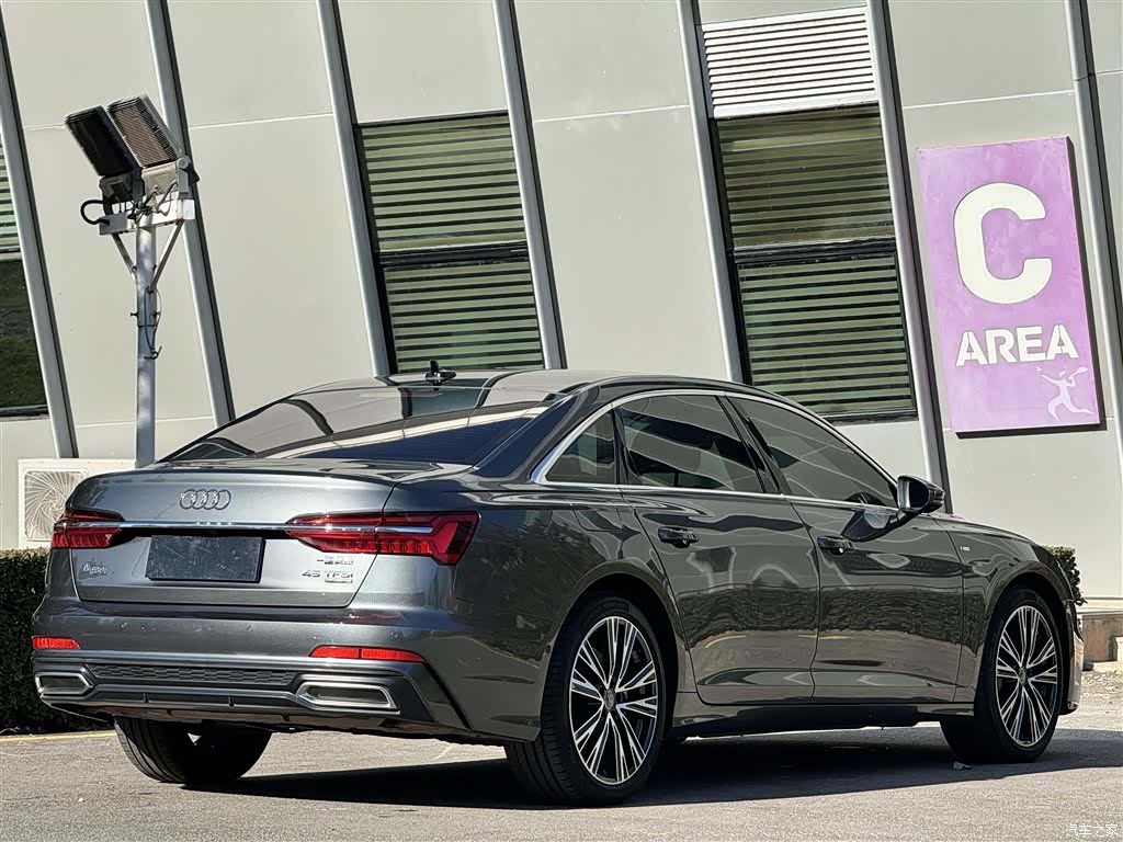 Audi A6L, 2022 11