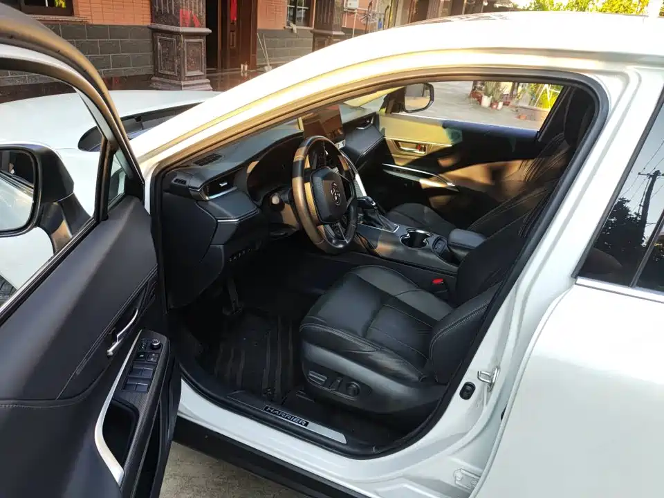 Toyota Ling Fang HARRIER