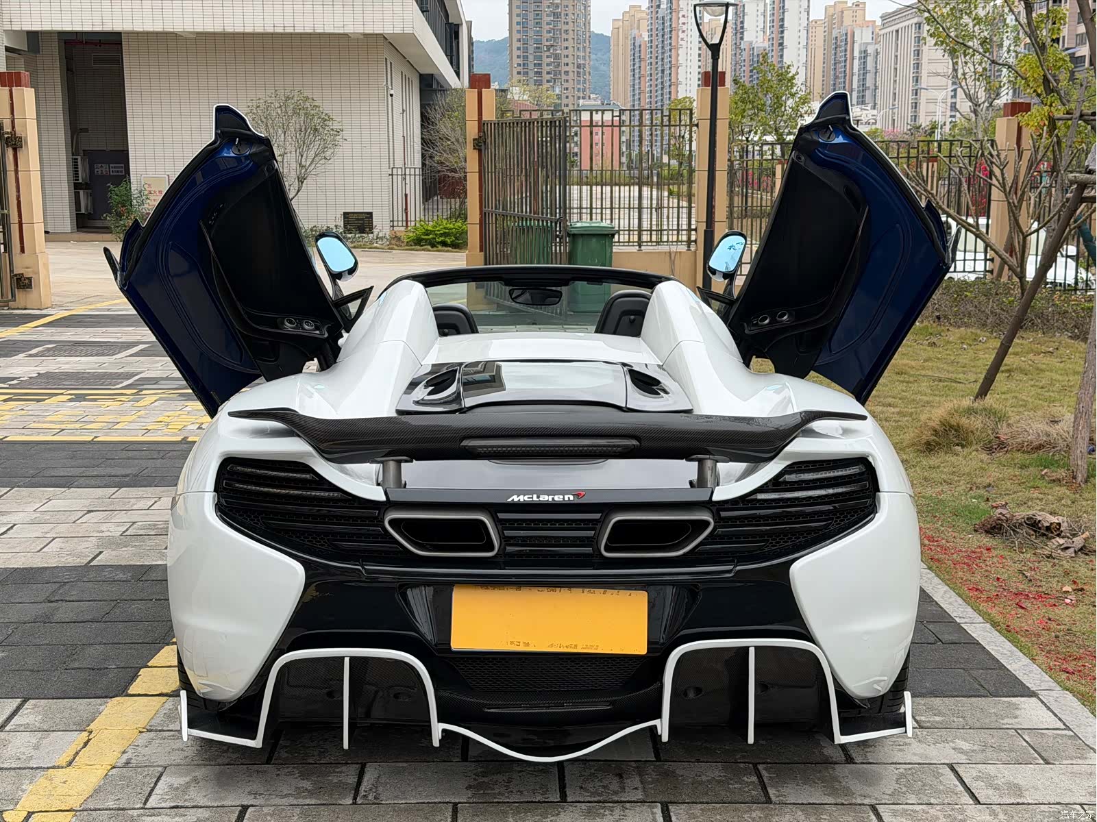 McLaren 12C, 2015 6