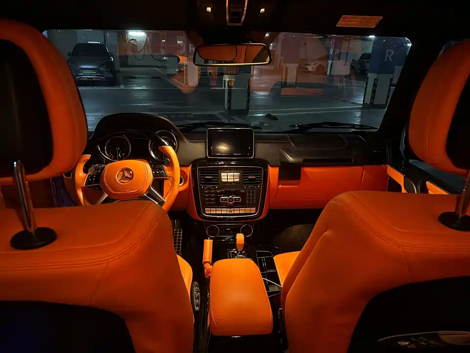 Mercedes-Benz G-class