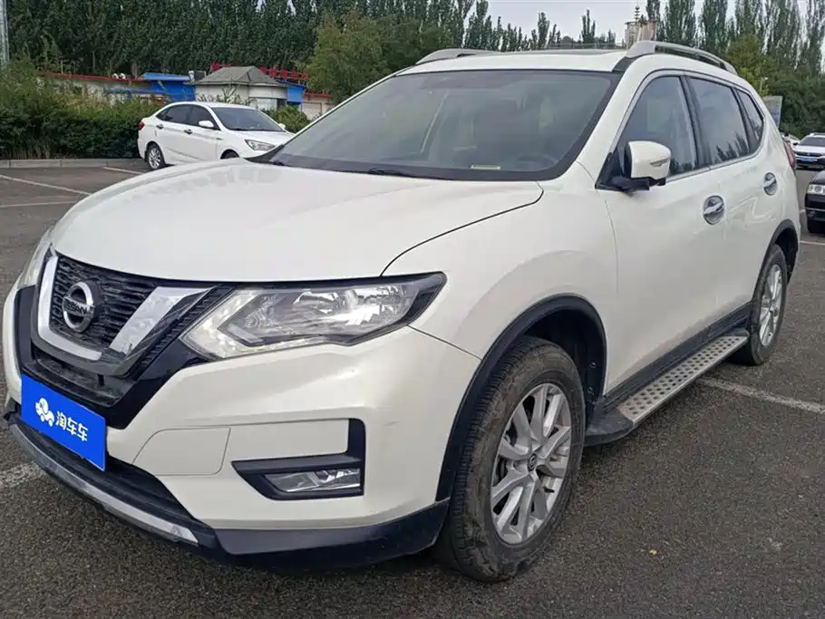Nissan Qijun