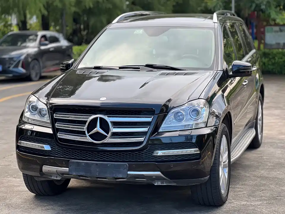 Mercedes-Benz GL grade
