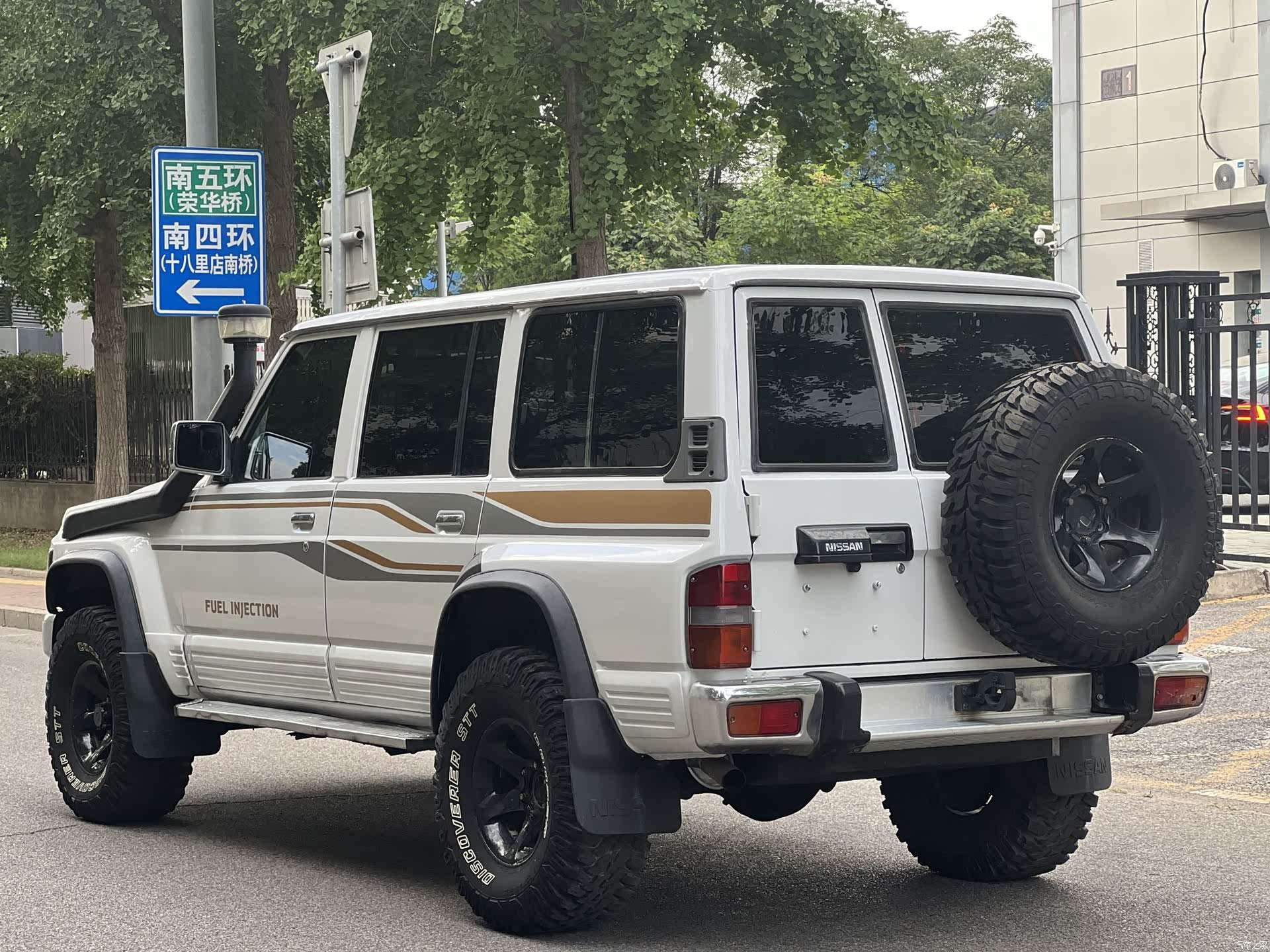 Nissan Patrol, 2002 9
