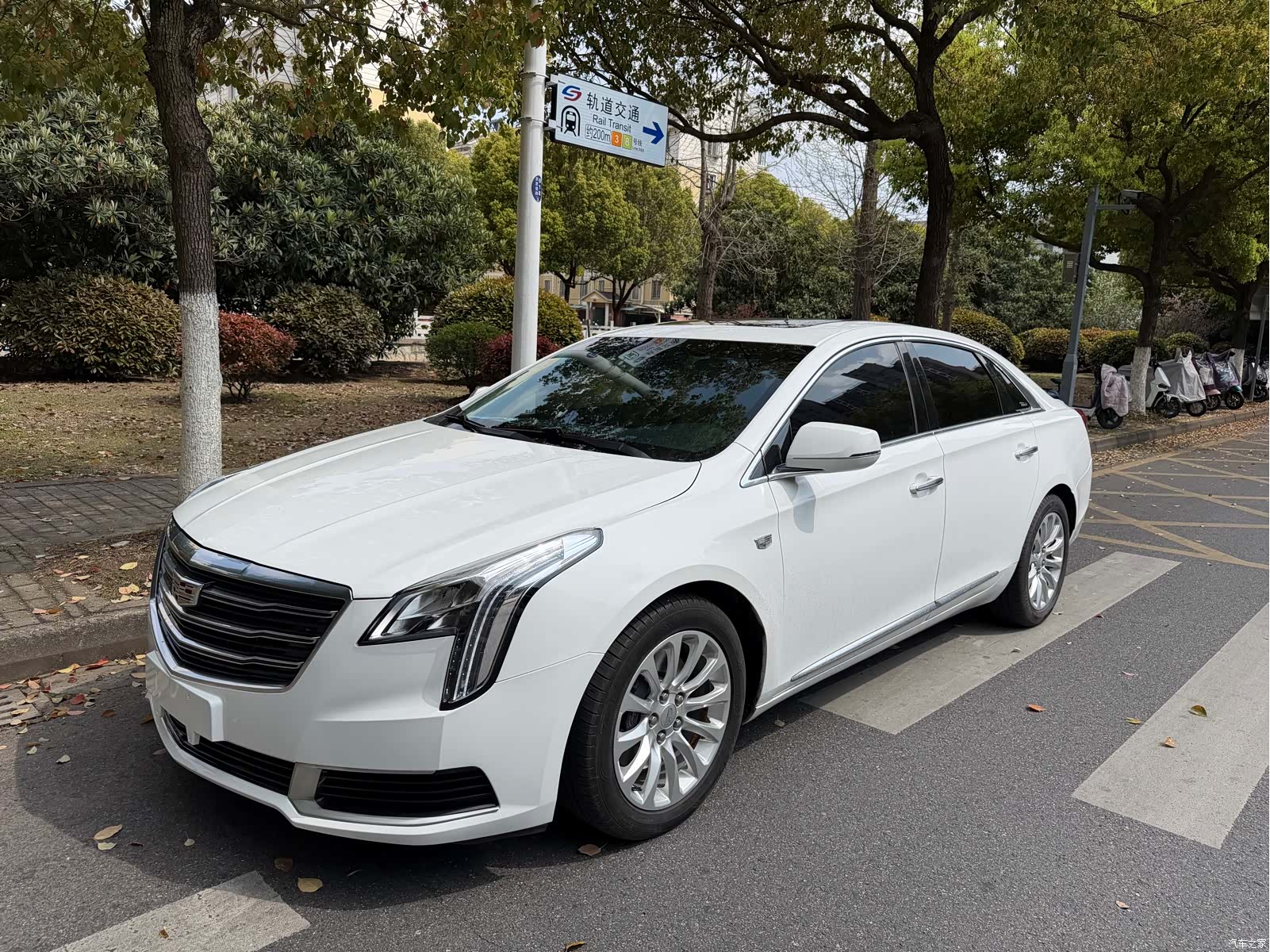 Cadillac XTS, 2019 1
