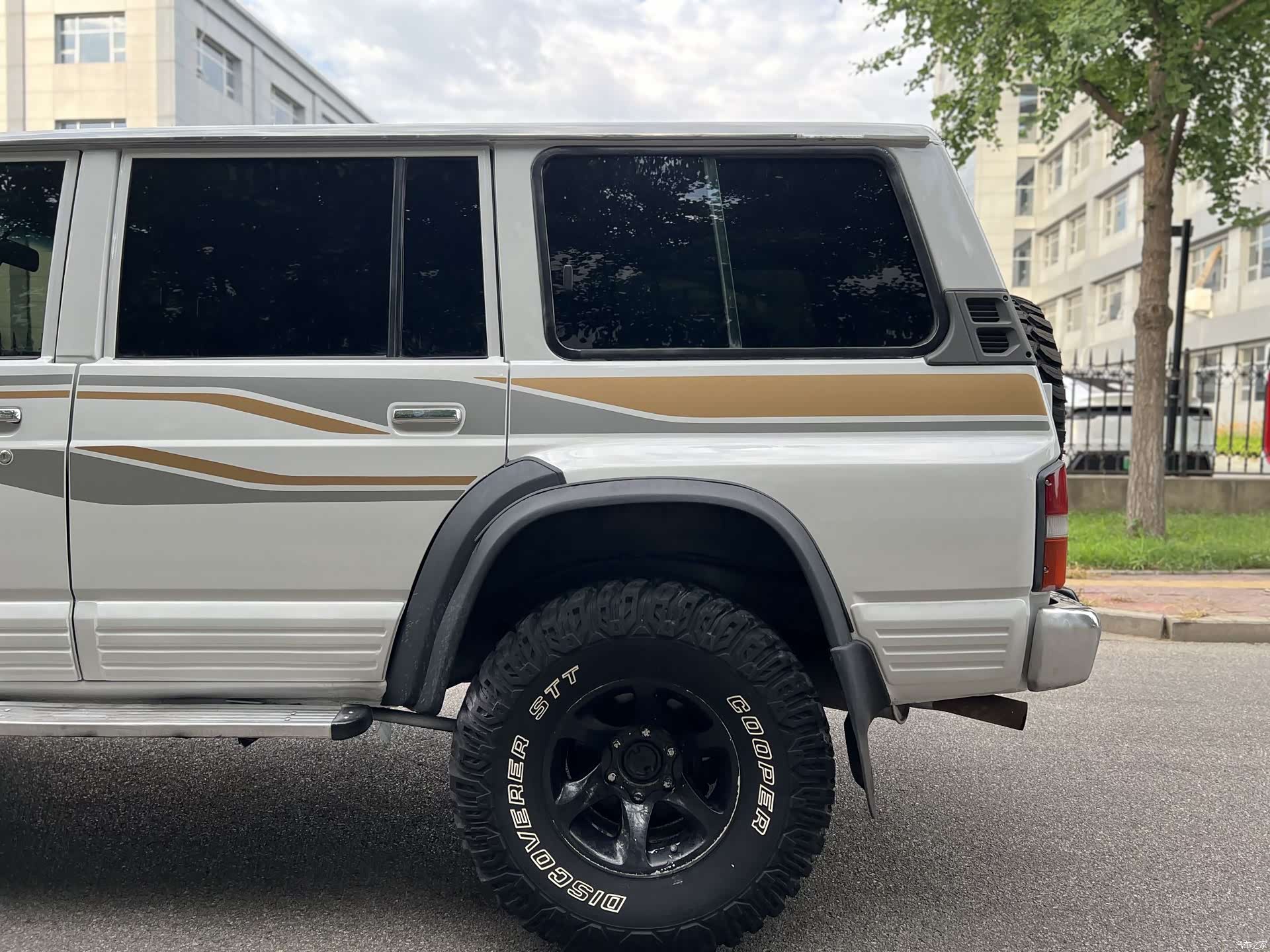 Nissan Patrol, 2002 8