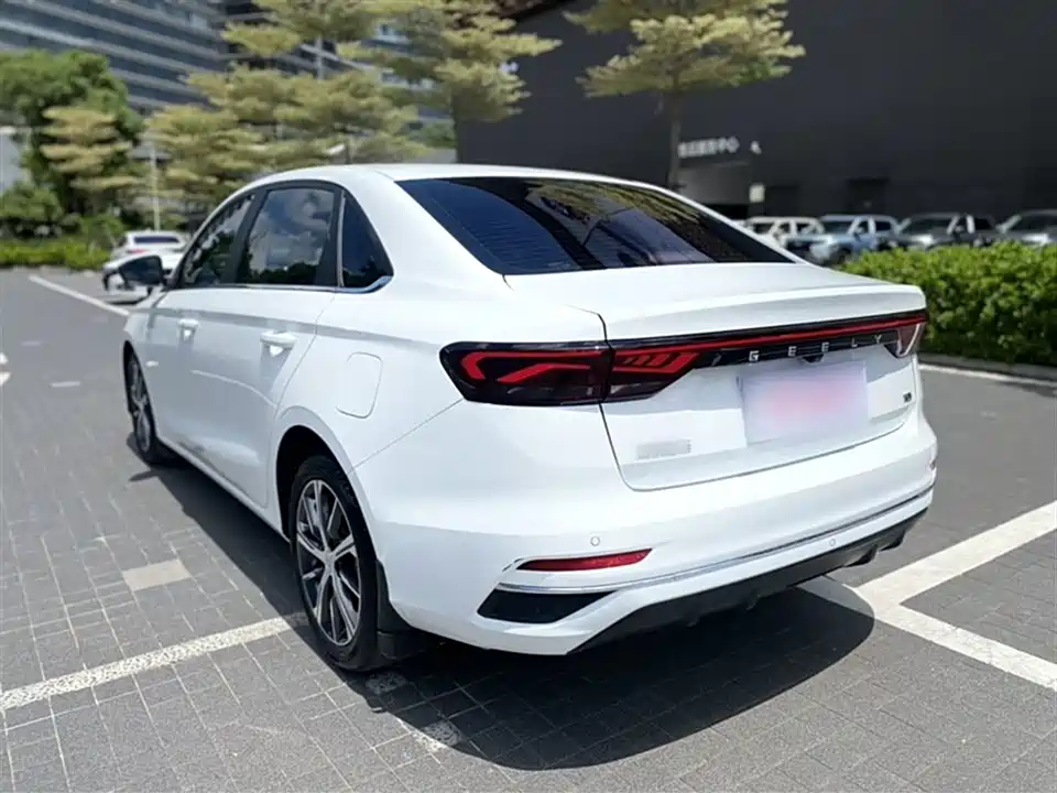 Geely Emgrand