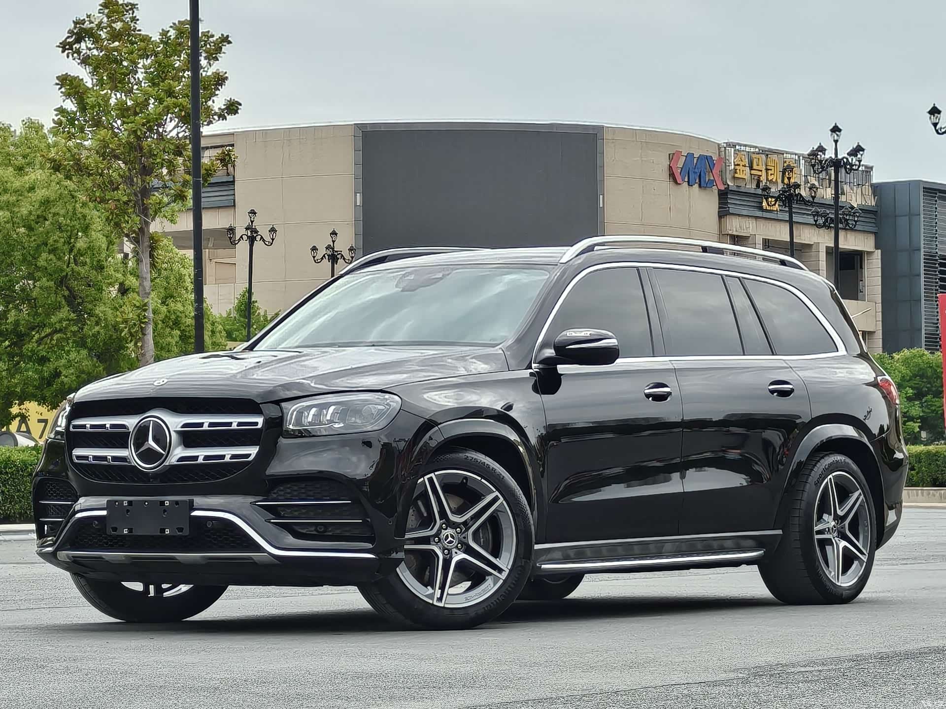 Mercedes-Benz GLS, 2021 1