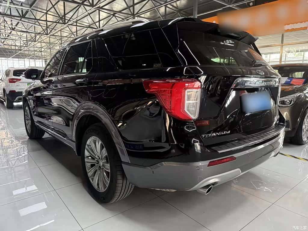 Ford Explorer, 2021 4