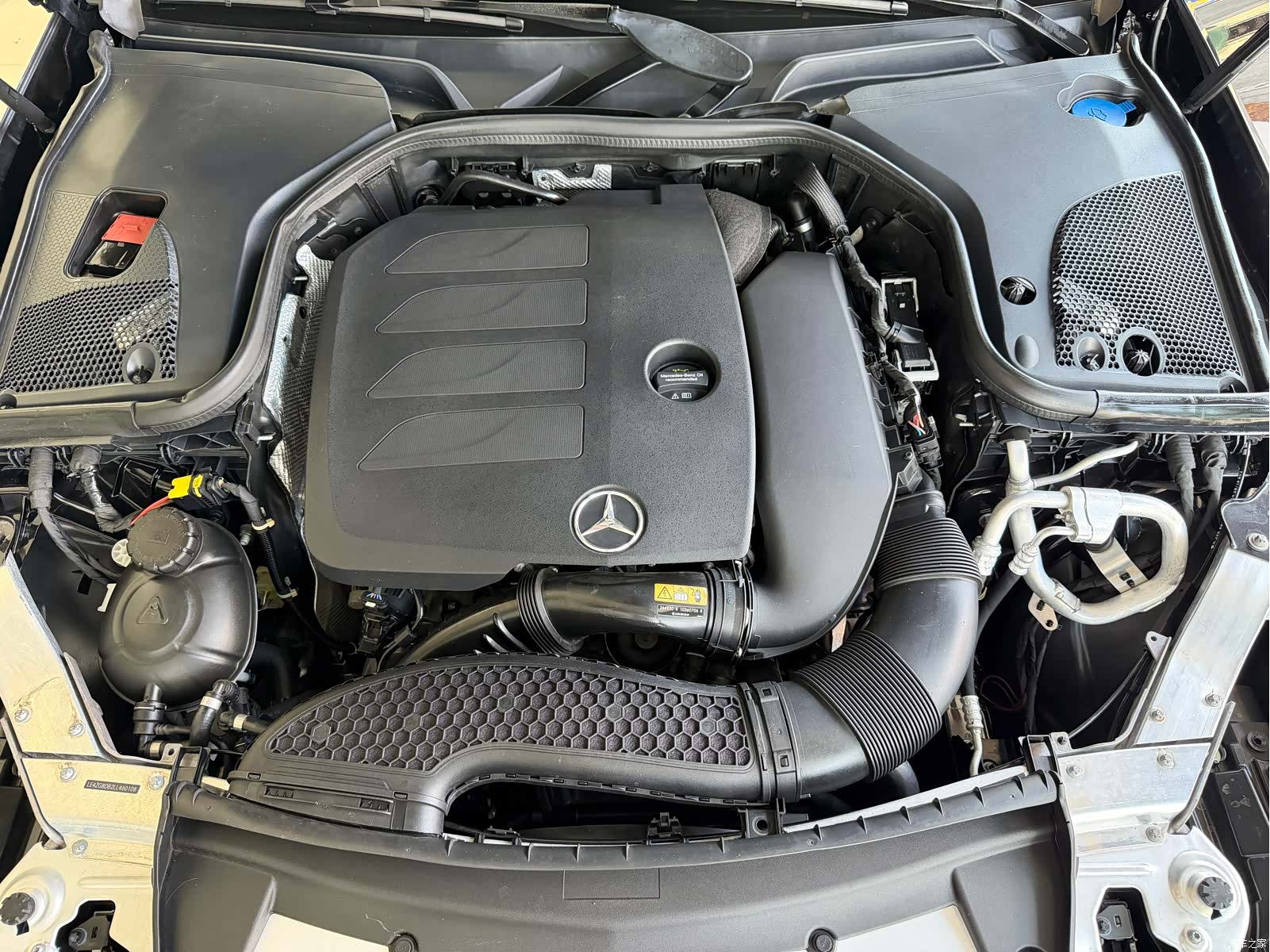 Mercedes-Benz E-Class, 2020 16