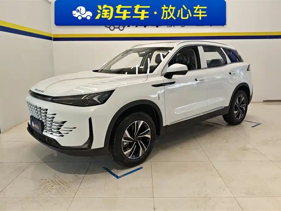 BAIC Beijing X7