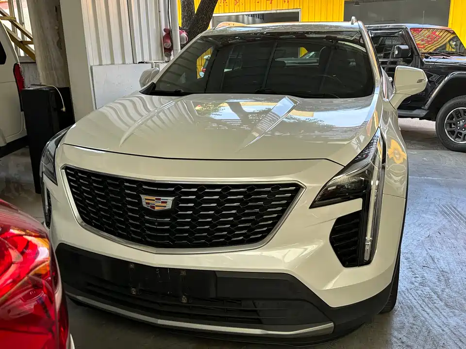 Cadillac XT4