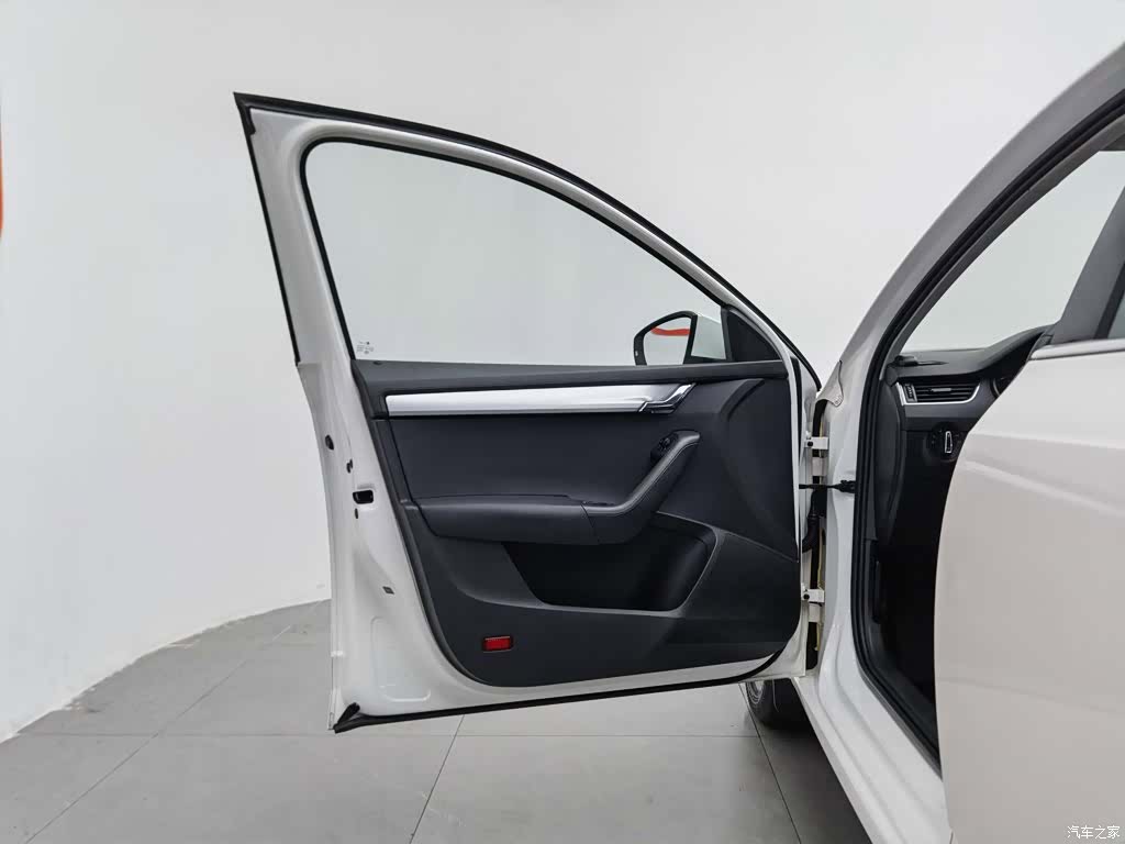 Skoda Octavia, 2016 8
