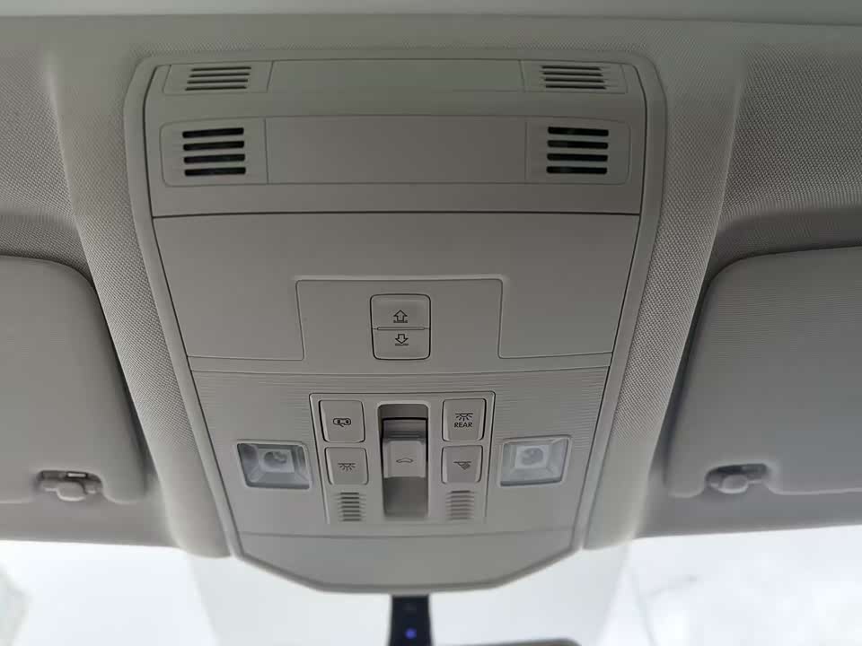 Volkswagen T-ROC exploring Songs