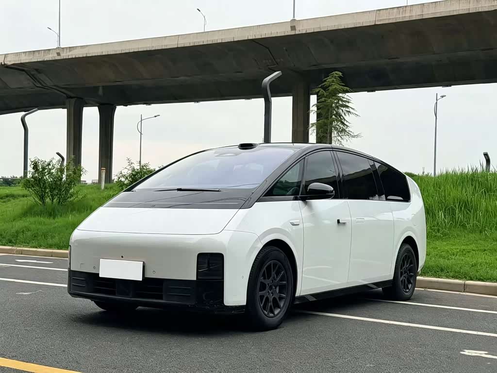 Li Auto MEGA