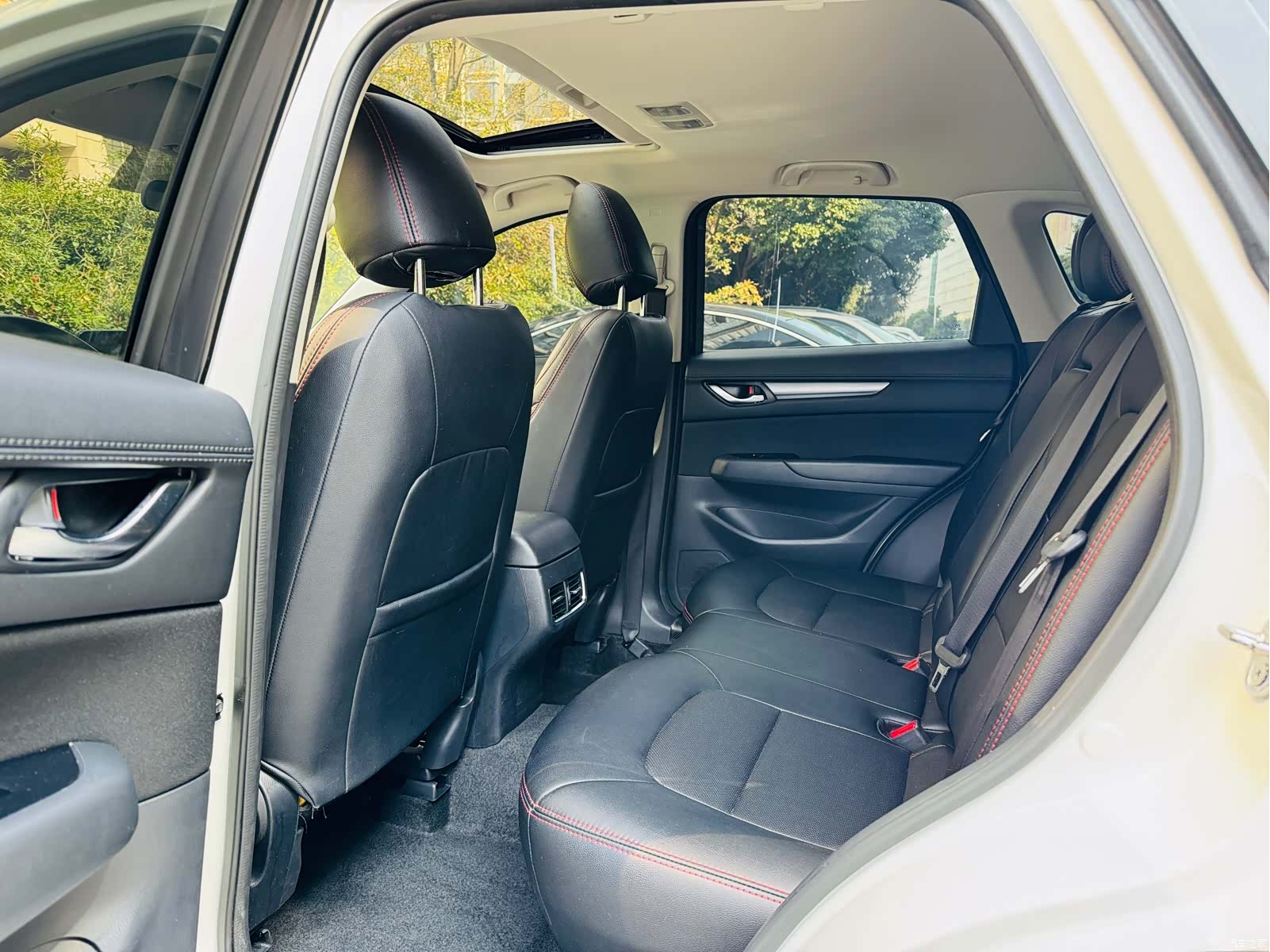 Mazda CX-5, 2021 все фото