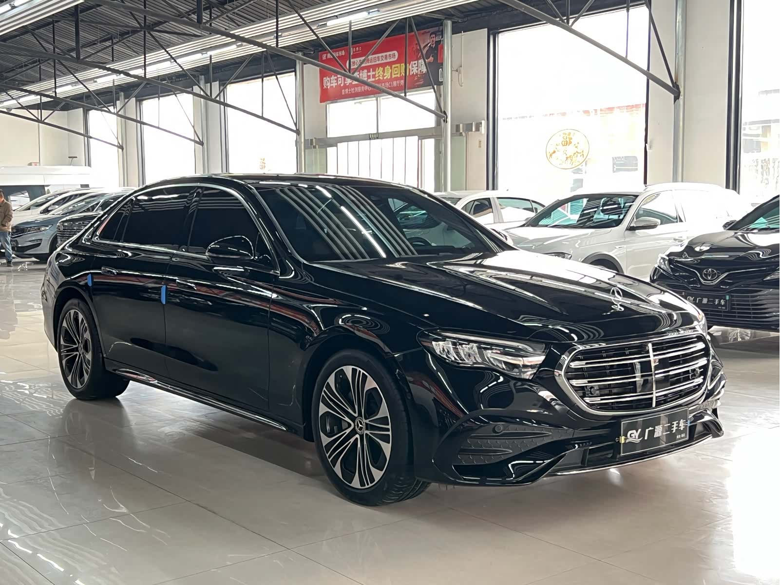 Mercedes-Benz E-Class, 2024 3